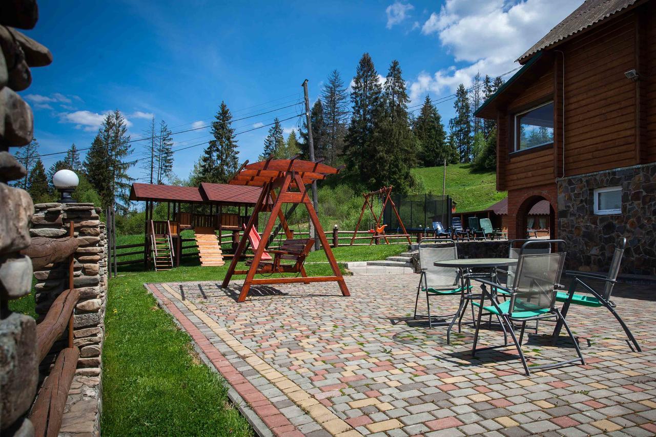 Hotel Lisoviy Zatyshok Slavske Exteriér fotografie