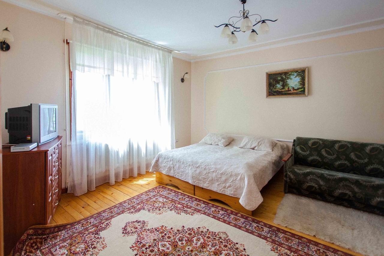 Hotel Lisoviy Zatyshok Slavske Exteriér fotografie