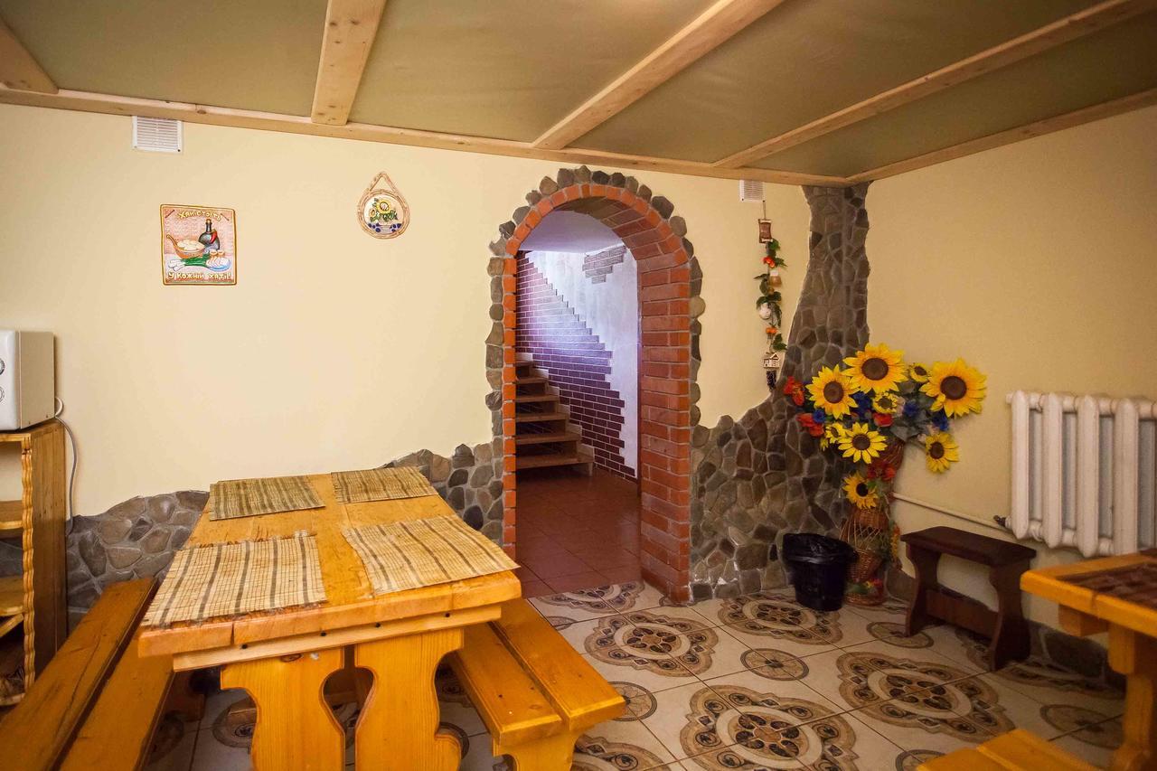 Hotel Lisoviy Zatyshok Slavske Exteriér fotografie