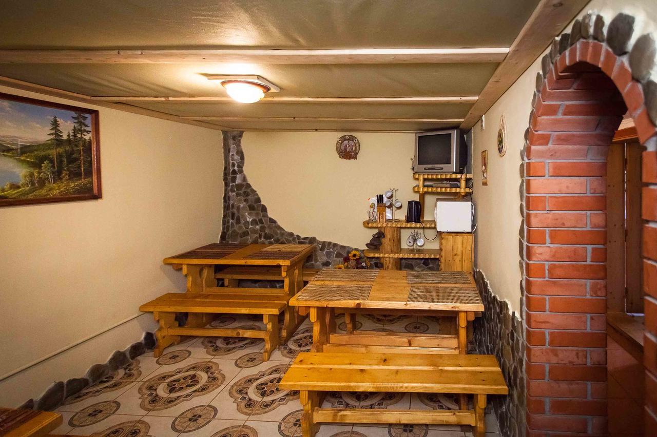Hotel Lisoviy Zatyshok Slavske Exteriér fotografie